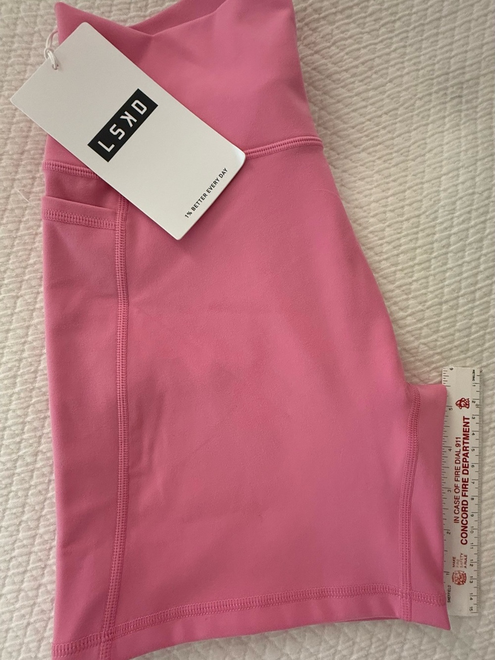 LSKD Fusion Mid Short Tight with Pockets — Candy Pink - Picture 8 of 8
